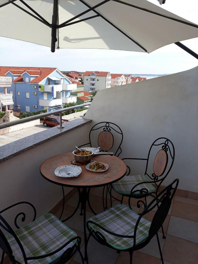Marina & Luka Apartamento Povljana Exterior foto